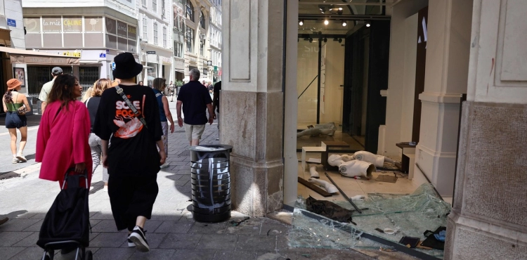 Stores still vandalized two months after riots in France