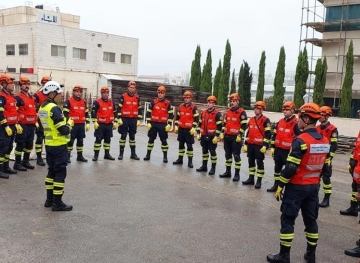 A Palestinian team heads to Libya for rescue assistance