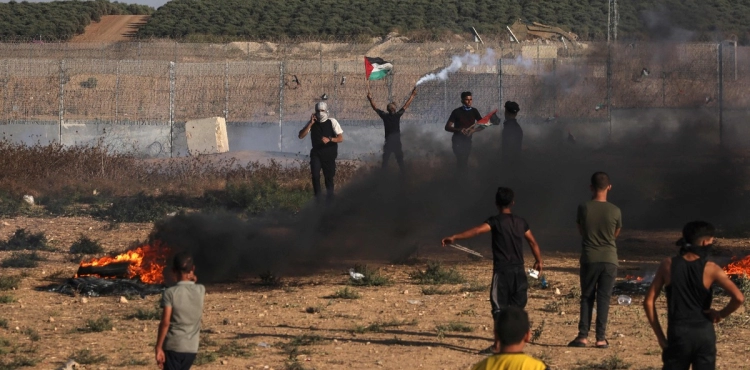 injuries, including a journalist, after the occupation suppressed marches on the Gaza border