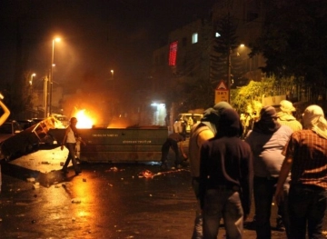 Suffocation injuries during the occupation's storming of the town of Burqa, northwest of Nablus