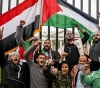 Thousands of Palestinian supporters demonstrate in front of the White House
