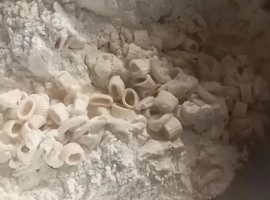 Gaza Women Turn Pasta into Flour: When Survival Becomes an Act of Innovation