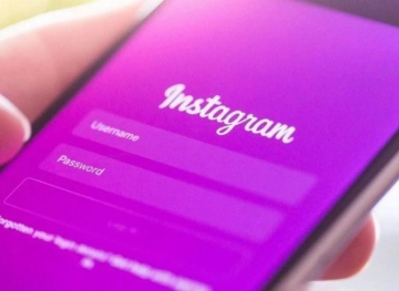 Instagram is testing a feature to pin posts