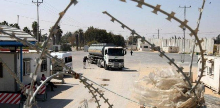 Settlers ban cargo trucks and fuel from reaching Gaza