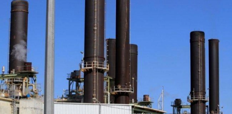 One of gaza&acute;s electricity generators stopped after the occupation decided to reduce fuel supplies