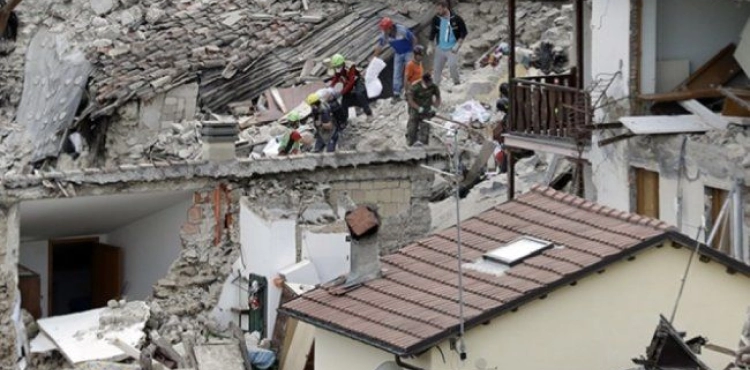 The death toll of the earthquake in Indonesia has risen to 82