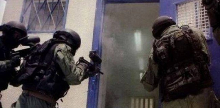 Repression forces break into prisoners &acute; section in Ashkelon and conduct searches and sabotage operations