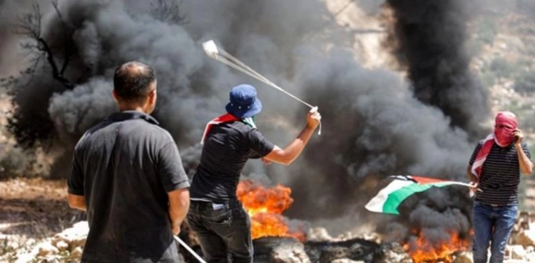 The Red Crescent: 320 injuries during confrontations with the occupation in Beita and Usrin