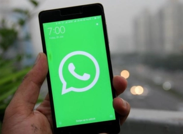 WhatsApp .. a new feature that reveals &quot;fugitives&quot; from group conversations