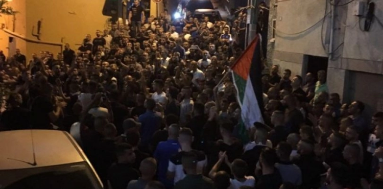 Israeli occupation fined a Palestinian family 13, 000 dollars after hundreds of her son&acute;s funeral.