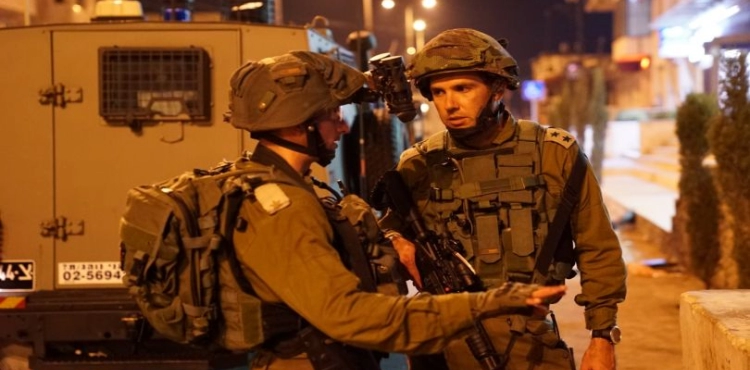 Israeli arrest campaign for 25 Palestinians