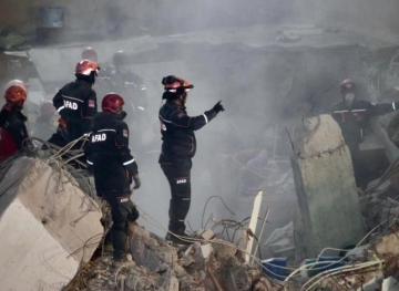 The collapse of a building in Istanbul killed 16 people