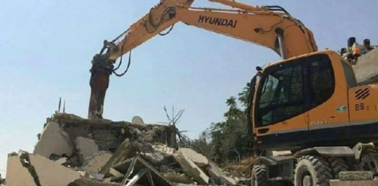 Occupation demolishes house of Palestinian family in Ramle