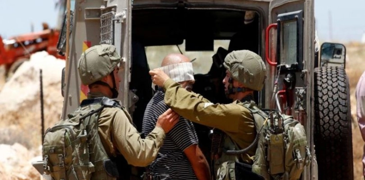 An Israeli campaign of arrests affects 17 Palestinians in the West Bank and Jerusalem