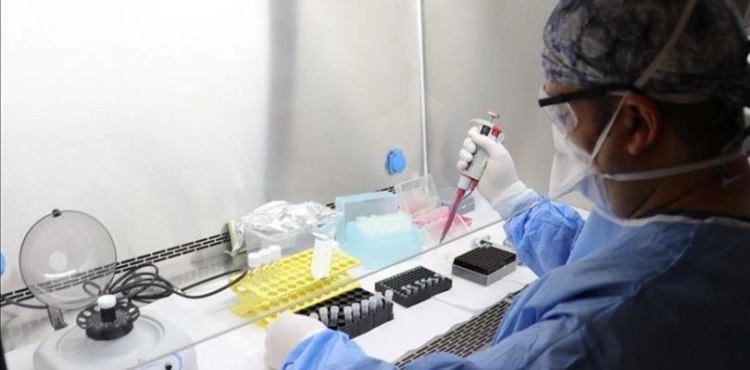 Gaza Health Authority announces the depletion of laboratory examination materials for &quot;Corona&quot;