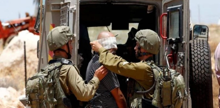 1015 violations of &quot;Israeli&quot; last April in the West Bank and Jerusalem