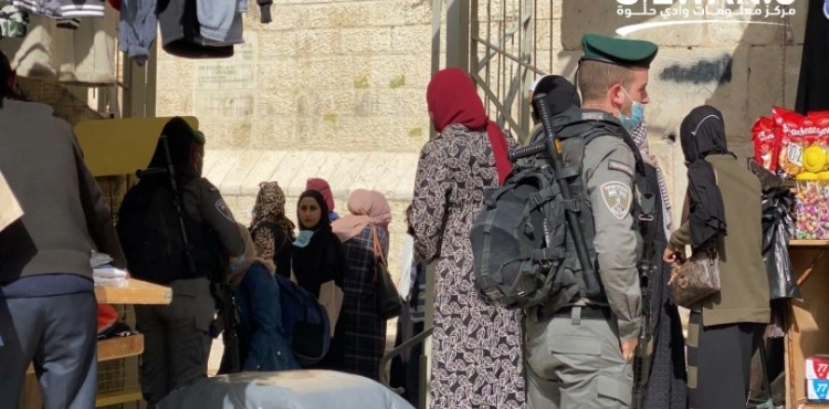 88 Jewish settlers storm the courtyards of Al-Aqsa Mosque