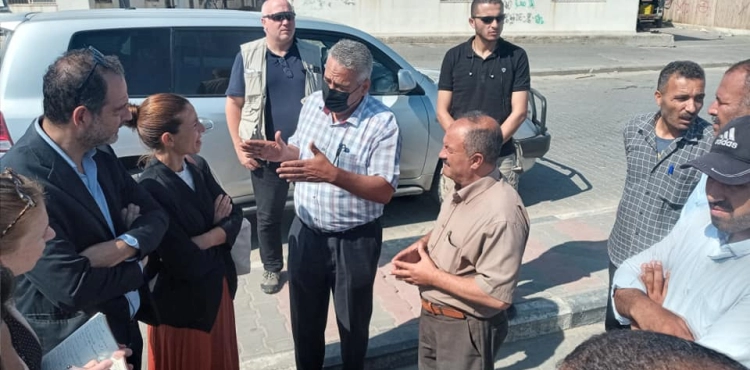A European delegation visits the Gaza port and reviews the suffering of the fishermen