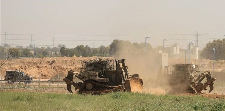 Limited Israeli incursion into Gaza border