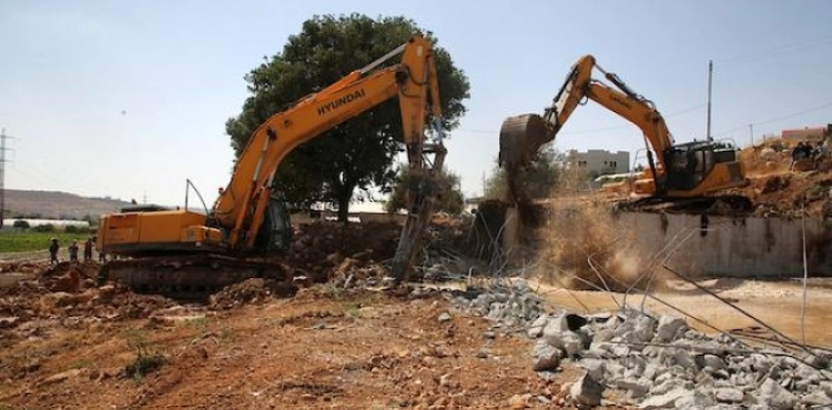 The occupation carries out demolitions in separate areas