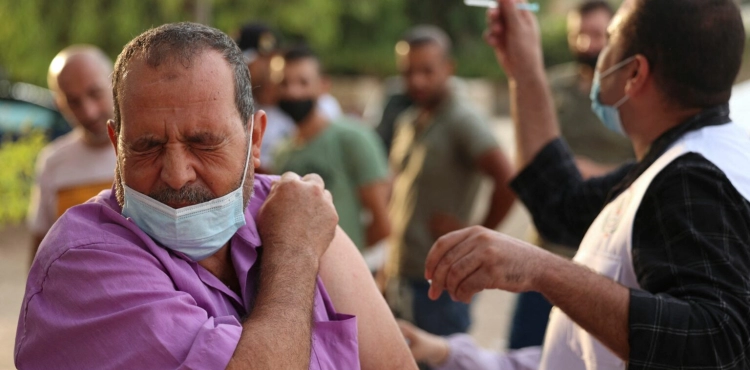 Gaza: 2 deaths and 727 new cases of corona