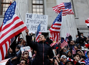 Immigrants in the United States await the Biden era with a mixture of hope and caution