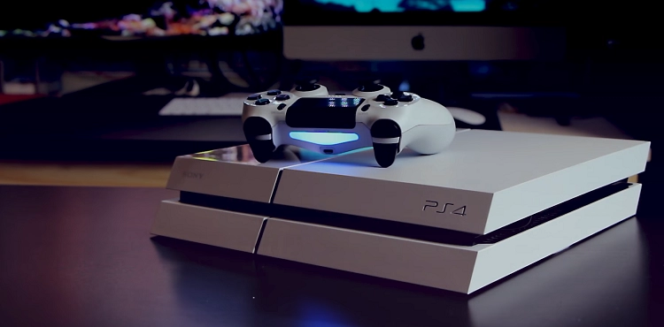 Malicious software destroys games  &quot;PlayStation 4 &quot; Electronic!