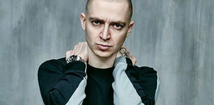 Russia adds rap star Oksimiron and writer Glukhovsky to the list of &quot;overseas agents&quot;