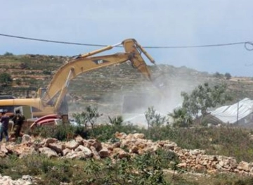 Distribution of land clearance and demolition orders in Bater