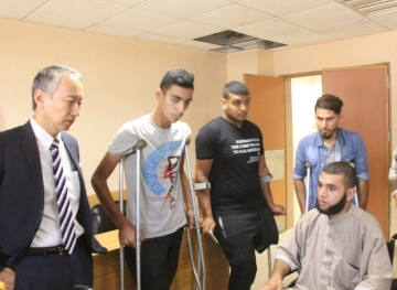 Gaza Ministry of Health receives Japanese ambassador