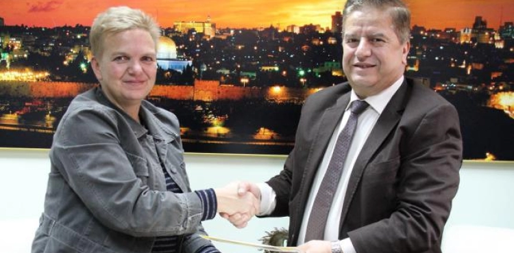 Agreement to establish an oxygen generating plant in Gaza