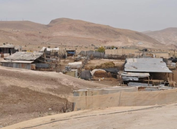 The occupation destroys two houses in Fasayel