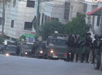 Wounded by suffocation during the occupation of Beit al-Khalil, north of Hebron