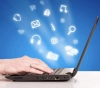 More than half of the planet&acute;s population is using the Internet.