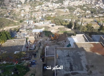 The occupation destroys a house in Jabal al-Mukaber