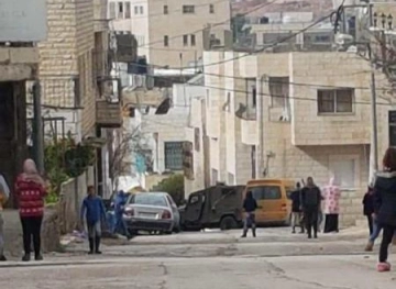 Israeli army arrests children from Nahalin