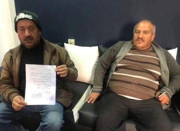 Refused to demolish his house in his hand, forcing the occupation of his brother to implement