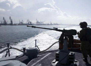 Occupation arrests fishermen in Gaza