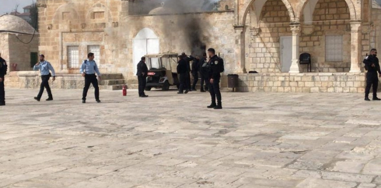 The occupation closes the gates of al-Aqsa after a fire broke out in a police station