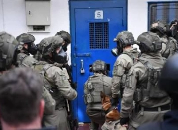 The transfer of 100 prisoners from Raymond and the imposition of severe penalties against them