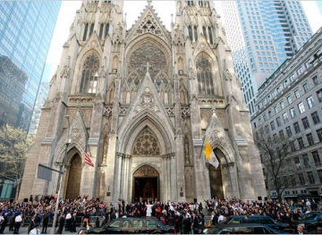 The arrest of a person carrying gasoline in a New York cathedral