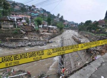 Some 40 people have been killed by floods in Indonesia