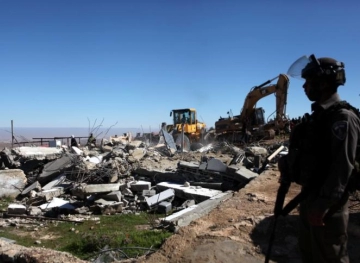 Occupation demolishes a house southeast of Bethlehem