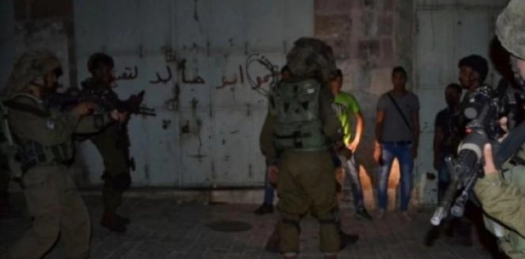 The arrest of 4 citizens in the West Bank and Jerusalem