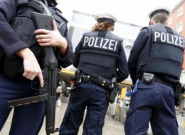 A politically motivated suspicion behind a political killing supporting the reception of refugees in Germany