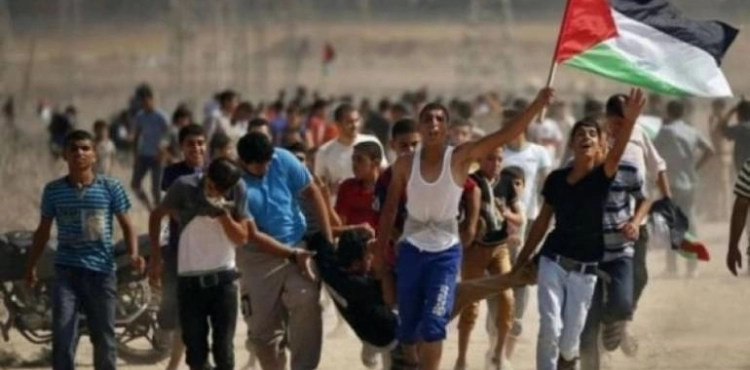 A young man was wounded by the occupation east of Khan Yunis