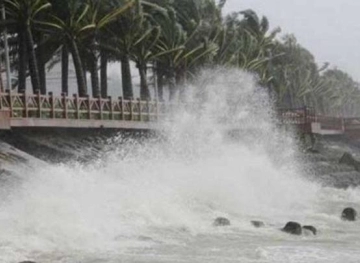 Indonesia launches tsunami warning after 6.9 magnitude earthquake