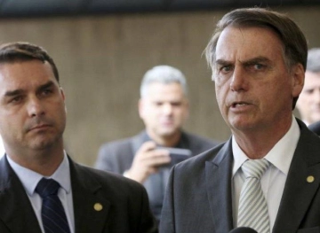 The president of Brazil &quot;gives&quot; his son a diplomatic position
