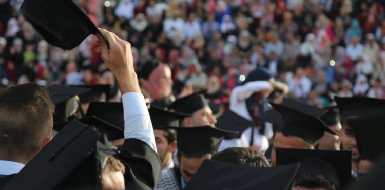 &quot;Statistics&quot;: unemployment among graduates exceeds 50%