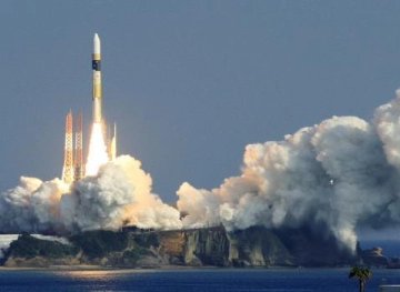 France is &quot;concerned&quot; after North Korea fired two missiles